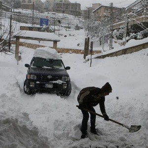 بعد طول غياب .. الشتاء يدق أبواب لبنان بقوة نهاية العام ومطلع 2016