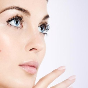 5 عناصر غذائية تمنحك وجه مشرق في الشتاء