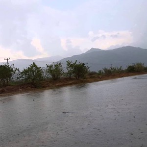 زخات رعدية متوقعة على المناطق الجنوبية الغربية من البلاد الأربعاء