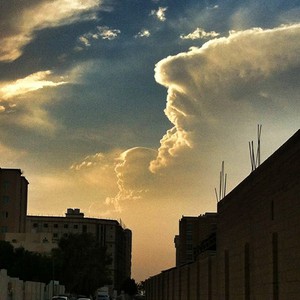 سحب ركامية متوقعة فوق أجزاء من دولة قطر