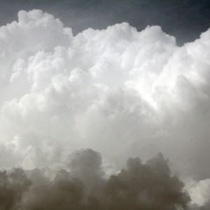 غيوم رعدية على أجزاء من جنوب غرب المملكة 