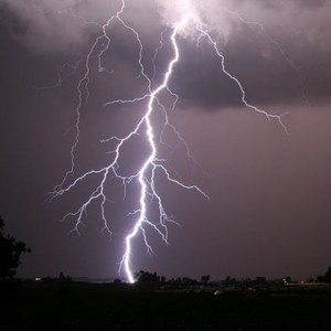 المدينة المنورة.. استمرار فرصة زخات الأمطار الرعدية الاربعاء