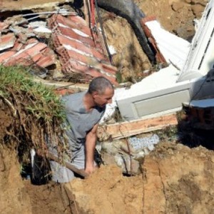 عاصفة مطرية تودي بحياة 5 أشخاص بولاية نابل في تونس