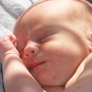 دراسة: أطفال الأمهات في الأربعينات أفضل صحيا