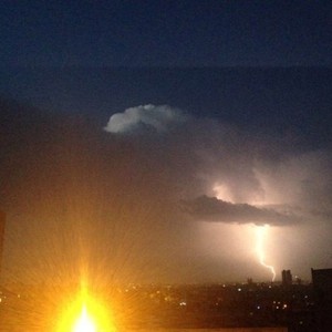  انقطاعات في الكهرباء في أماكن متفرقة من المملكة نتيجة الحالة الجوية 