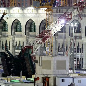 تعرف على جنسيات ضحايا حادثة سقوط رافعة في الحرم المكي
