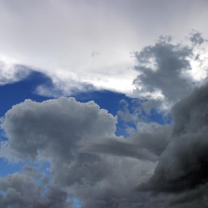 الأسبوع القادم : فُرصة الأمطار تقترب من بعض مناطق السعودية بمشيئة الله