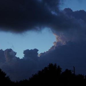 الأردن | استمرار فرص الأمطار الليلة ونهار الأحد وضباب متوقع على بعض المناطق