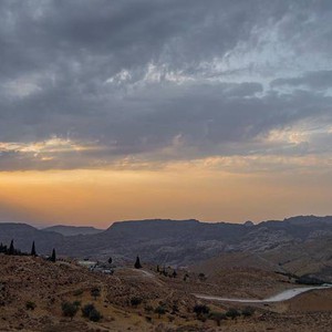 الأربعاء | ارتفاع اضافي على الحرارة مع استمرار هبوب الرياح الشرقية