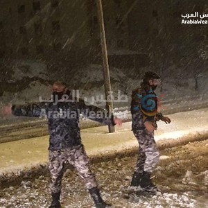 حالة الطرق الساعة 9:00 صباحًا | ما تزال الطرق الرئيسية في شمال المملكة مغلقة او سالكة بحذر بسبب التراكمات الثلجية