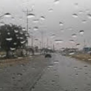 في حدث نادر.. أمطار في شرق المملكة تترافق مع حرارات أربعينية