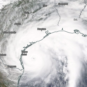 الاعصار هارفي .. ما الذي جعل منه حدثاً عالمياً؟