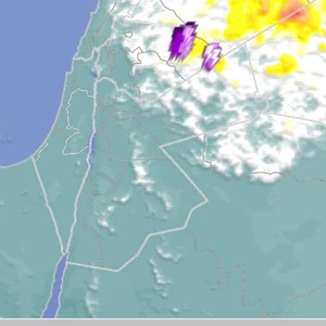 تكاثر السحب على مناطق البادية الشرقية تصحب بزخات من الأمطار يرافقها الرعد أحيانًا