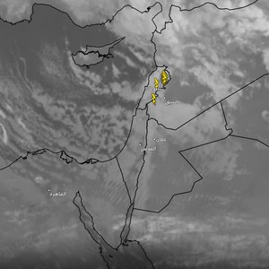 استمرار الأمطار والرياح القوية وتنبيه من الضباب والغيوم الملامسة لسطح الأرض على المرتفعات