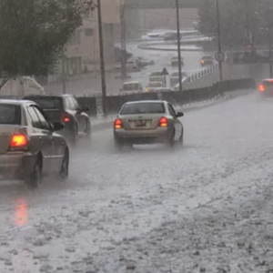 Aqaba Governor: 18 members of Syrian families trapped by floods in Al-Quwayrah were rescued today