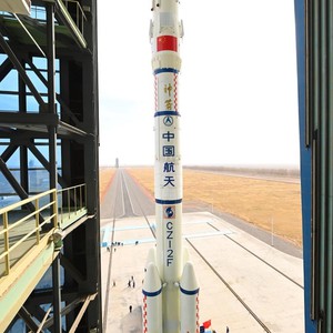 الصين تستعد لإطلاق سفينة الفضاء المأهولة "شنتشو-17"