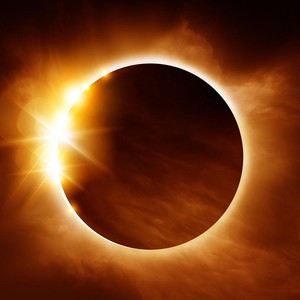 ما هو كسوف الشمس؟ وكيف يحدث؟ وما أنواعه؟ 