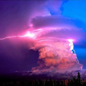 السحابة العملاقة (يوم الظُّلة)