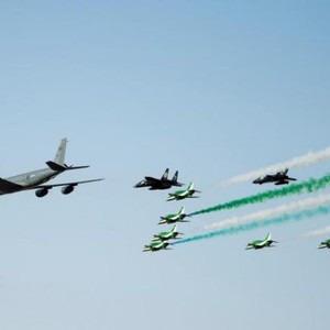 استعراضات جوية مبهرة في اليوم الوطني السعودي وهذه حالة الطقس