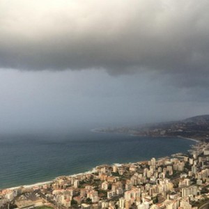 طقس ماطر على فترات في مُختلف المناطق نهار يوم الثلاثاء