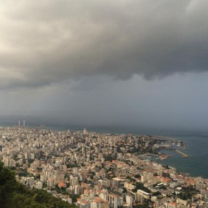 إستمرار الأجواء المُتقلبة الخميس وازدياد إحتمالات الأمطار الرعدية ما بين الجمعة والأحد