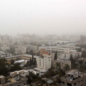 أجواء مغبرة مُحتملة آخر الأسبوع في سياق منخفض جوي خماسيني