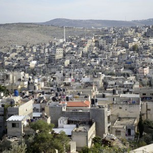 درجات الحرارة تبقى دون معدلاتها السنوية يوم الأربعاء