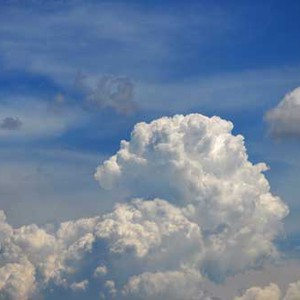 متى تنحسر العاصفة الرملية عن البلاد ؟ 