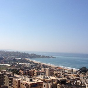 اشتداد الأجواء الحارّة يوم الثلاثاء، وتراجعها نسبياً الأربعاء والخميس