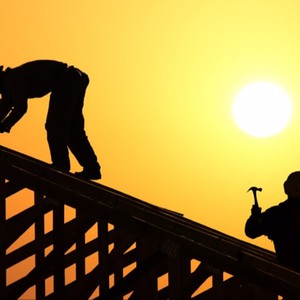 الإمارات | حظر العمل بالأماكن المكشوفة وتحت الشمس من 15 يونيو إلى 15 سبتمبر