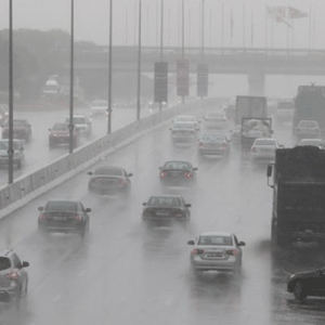 الخميس..طقس غير مُستقر وزخات أمطار وبرد في أجزاء مختلفة من المملكة