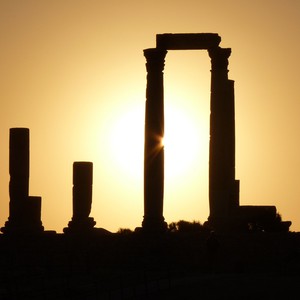 لماذا لايشعر سكان مرتفعات عمّان بالموجة الحارة كما يشعر بها سُكان ماركا؟