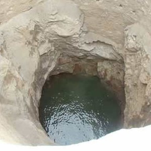 وفاة 3 أشخاص غرقا في بئر بمادبا 