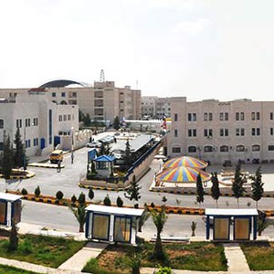 الأحد عطلة رسمية في جامعة الزرقاء بسبب الموجة الحارة