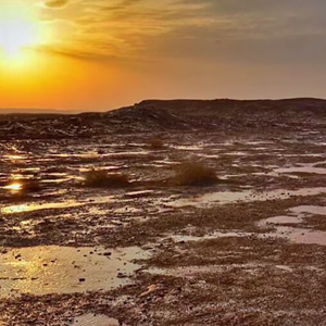 بالفيديو: تعرض تبوك الى تساقط الامطار وتشكل السيول