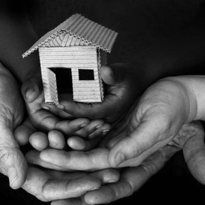 شاهدوا معنا خواطر 10 - الحلقة 18  " حلول في الإسكان "