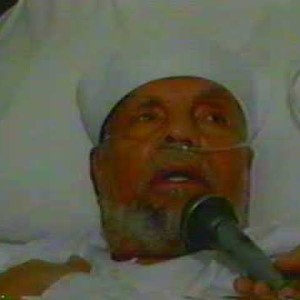 لحظة تعرض الشعراوي لوعكة صحية حادة خلال تكريمه من حاكم دبي 