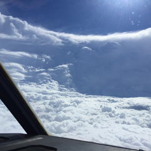 بالفيديو: مشهد تاريخي من طائرة حلّقت في "عين" إعصار كاترينا قبل 10 أعوام