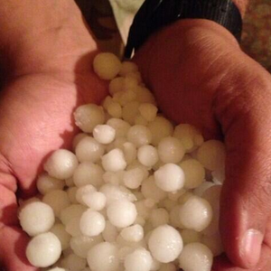 بالصور : أمطار الخير تهطل على مرتفعات جنوب غرب السعودية 21-1-1435 هـ