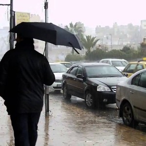 شاهد: مئات الصواعق تضرب بلدة  ميلدور الأسترالية في ليلة غير إعتيادية 