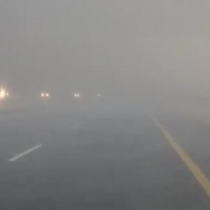 بالفيديو : شاهد انهمار الأمطار الشديد و قوة العاصفة شمال ينبع نهار الأحد