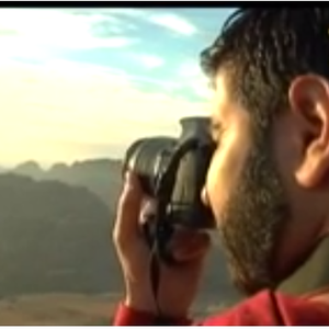 بالفيديو : صدام خليفات عضو منتدى طقس العرب فارس الحلقة في برنامج يسعد صباحك بعد فوزه بجائزة في التصوير 