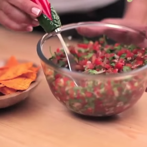 طريقة عمل السلطة المكسيكية الباردة للأجواء الحارة