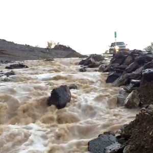 جريان الامطار وتشكل السيول في العقيق