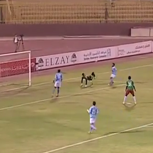 بالفيديو : الدوري الاردني يشهد تسجيل أحد أغرب الأهداف في تاريخ كرة القدم  