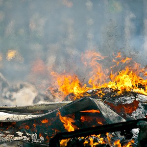 لحظة انفجار منزل بسبب تسرب غاز طبيعي 