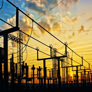 السيول تتسبب بكارثة حقيقة بأعمدة الكهرباء في بلدة مأسل  