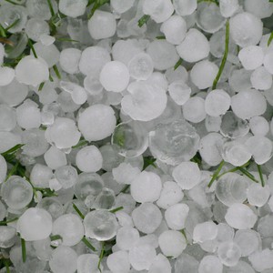 بالفيديو : بردية كثيفة على الهدا في مكة المكرمة