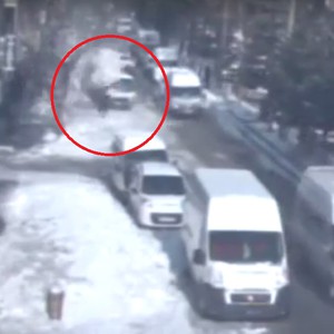 مقتل رجل في تركيا جراء سقوط كومة من الثلج عليه