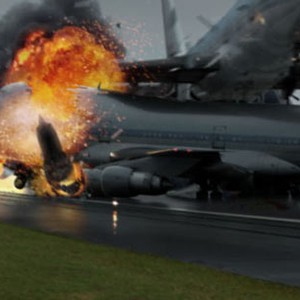 فيديو : طائرات تحطمت تحت أنظار عدسات التصوير